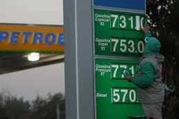 Precio gasolina, bencinas, diesel, parafinas ENAP van a subir el jueves en Chile